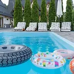 Dream Z Basenem I Jacuzzi 606-436-626 Poronin